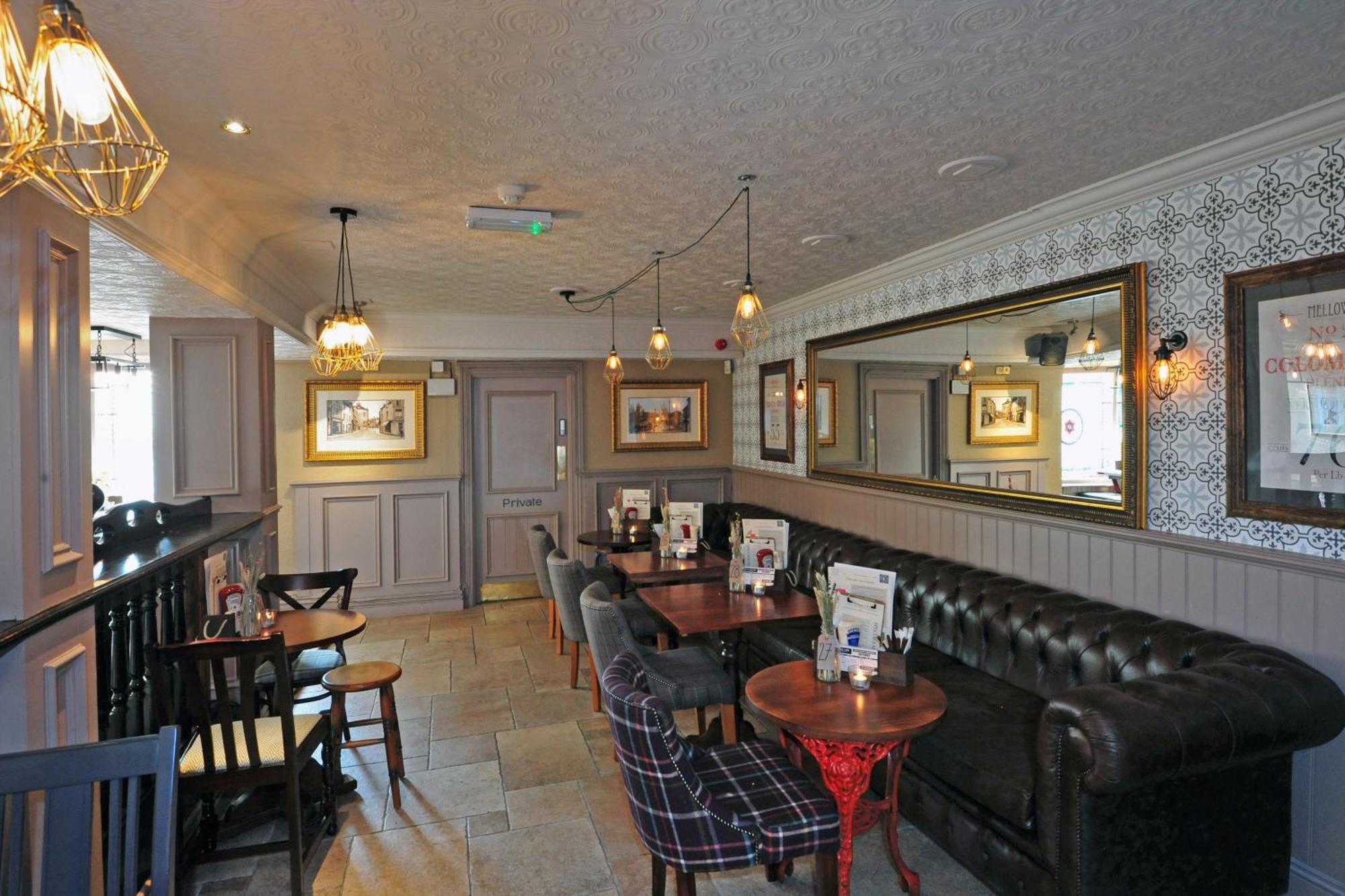 The White Hart Inn By Greene King Inns บักกิงแฮม ภายนอก รูปภาพ